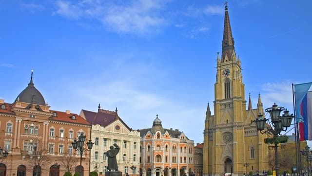 Guided tour of Novi Sad and the Krusedol monastery